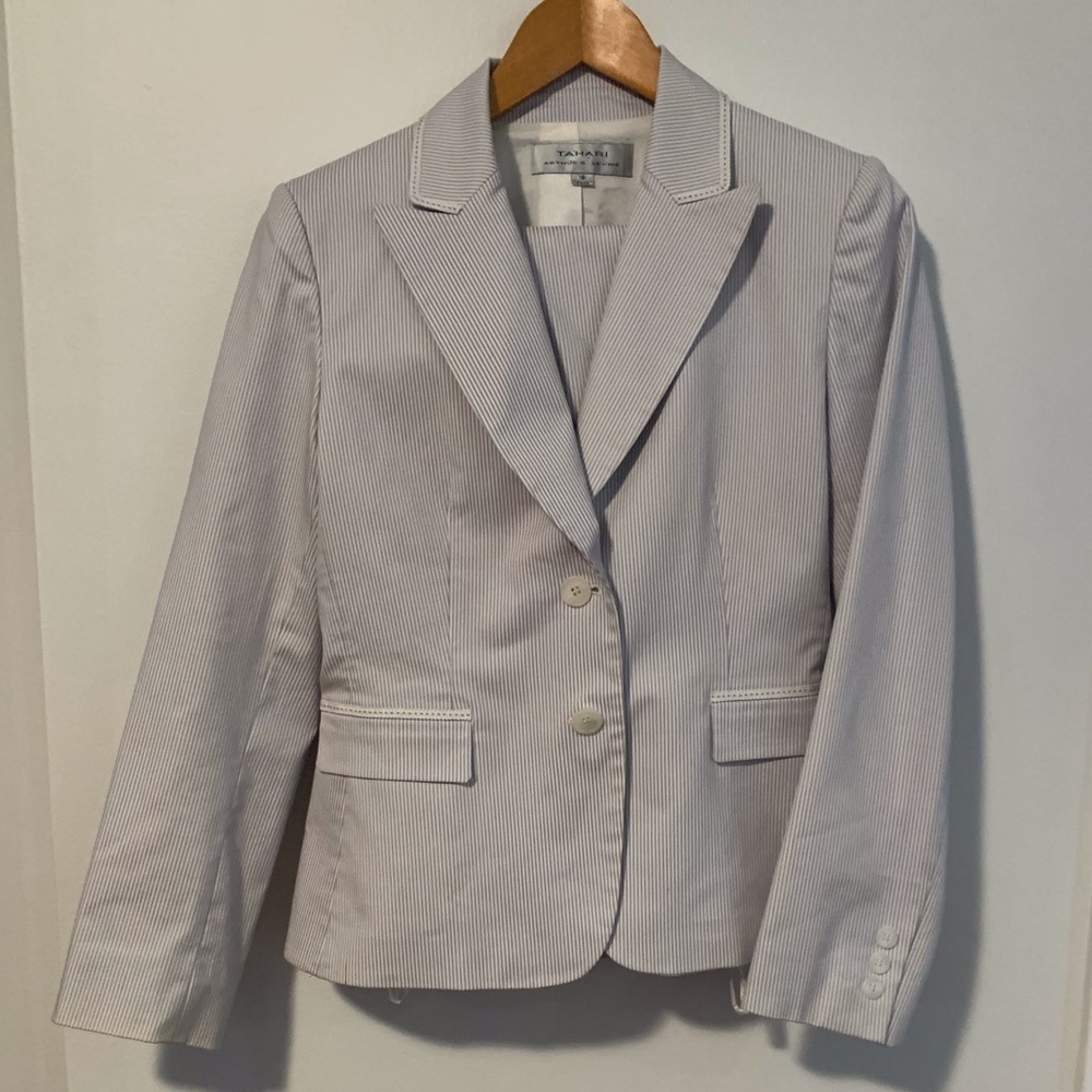 Baby blue Seersucker-like blazer and pant set